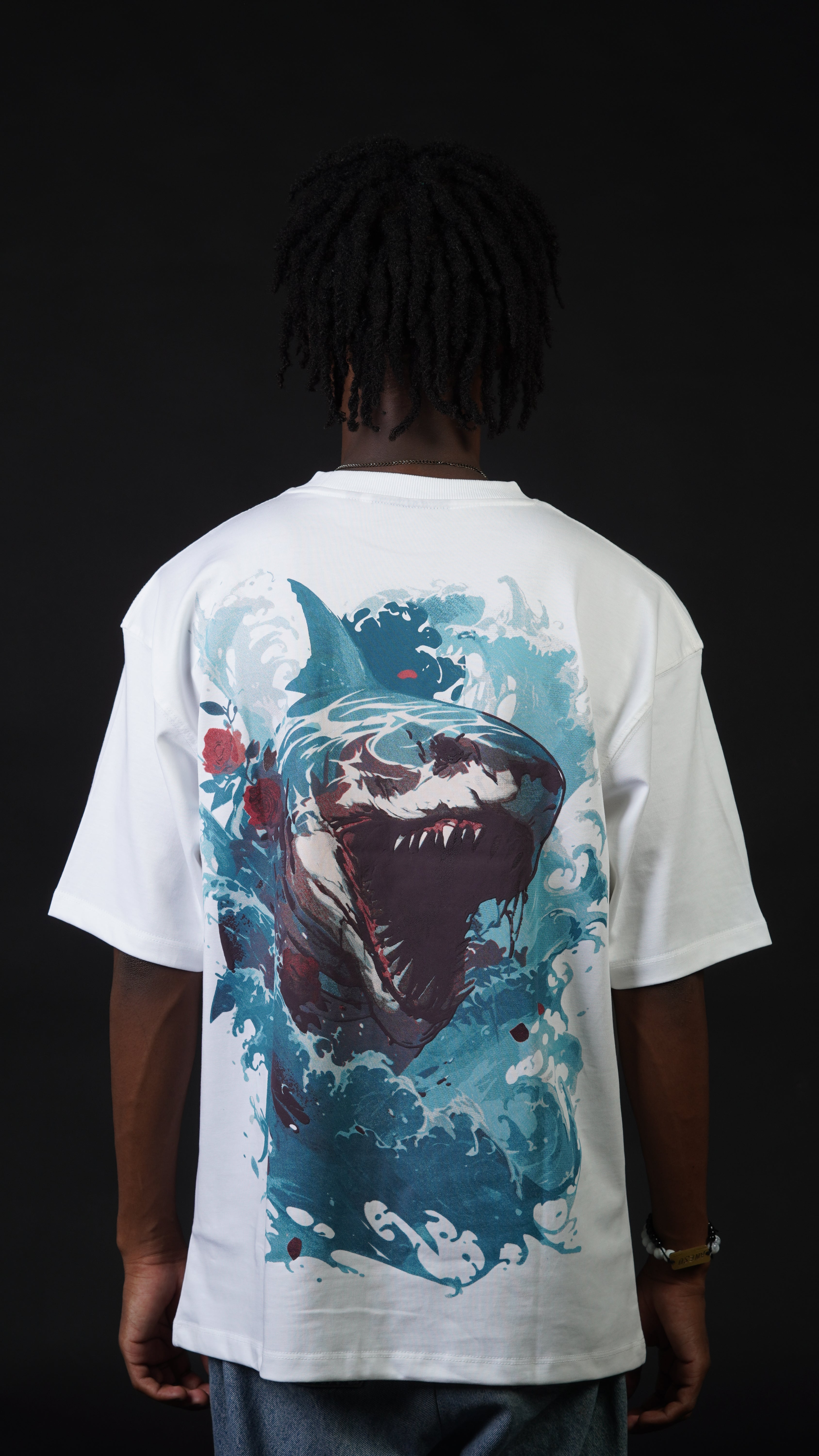 SHARK T-SHIRT